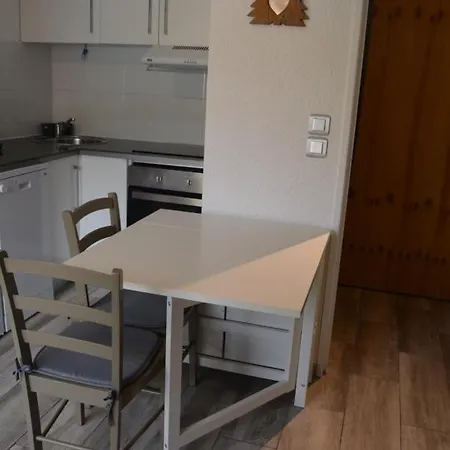 아파트 Marmotte Font-romeu 4 Personnes Avec Balcon Val Soleil Entierement Renove En Juin 2021 Place De Parking & Wifi Gratuit , Draps & Serviettes De Toilettes Non Inclus, Sabanas Y Toallas No Incluidos