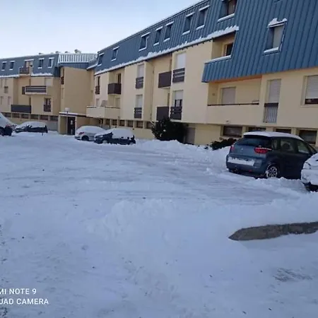 Marmotte Font-romeu 4 Personnes Avec Balcon Val Soleil Entierement Renove En Juin 2021 Place De Parking & Wifi Gratuit , Draps & Serviettes De Toilettes Non Inclus, Sabanas Y Toallas No Incluidos דירה Font-Romeu-Odeillo-Via