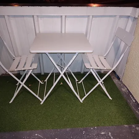 Marmotte Font-romeu 4 Personnes Avec Balcon Val Soleil Entierement Renove En Juin 2021 Place De Parking & Wifi Gratuit , Draps & Serviettes De Toilettes Non Inclus, Sabanas Y Toallas No Incluidos 아파트