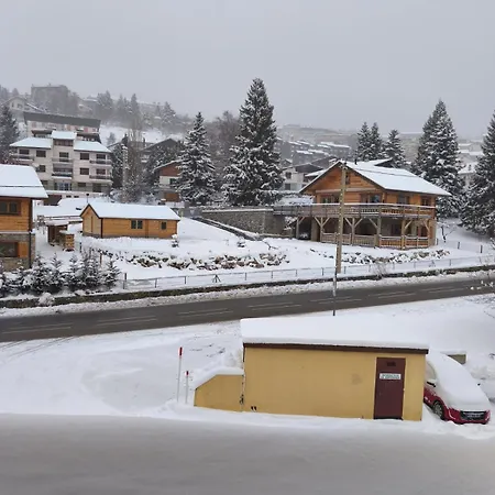 Marmotte Font-romeu 4 Personnes Avec Balcon Val Soleil Entierement Renove En Juin 2021 Place De Parking & Wifi Gratuit , Draps & Serviettes De Toilettes Non Inclus, Sabanas Y Toallas No Incluidos Lejlighed