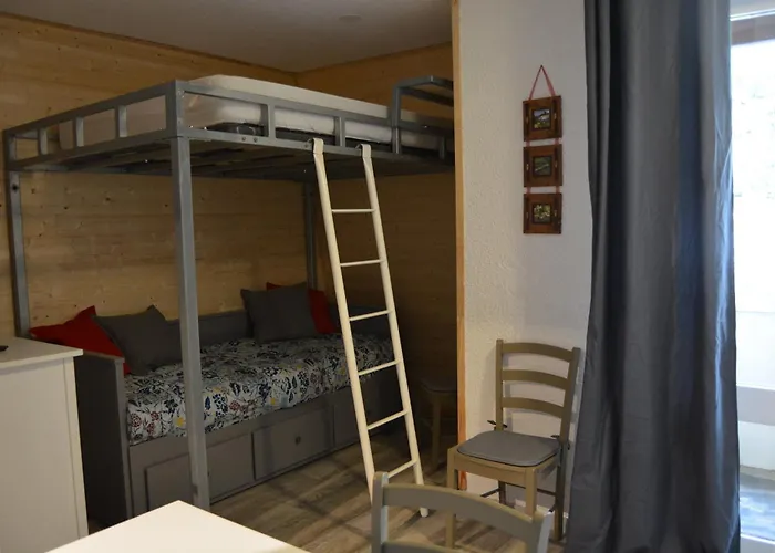 Apartmán Marmotte Font-romeu 4 Personnes Avec Balcon Val Soleil Entierement Renove En Juin 2021 Place De Parking & Wifi Gratuit , Draps & Serviettes De Toilettes Non Inclus, Sabanas Y Toallas No Incluidos Font-Romeu-Odeillo-Via