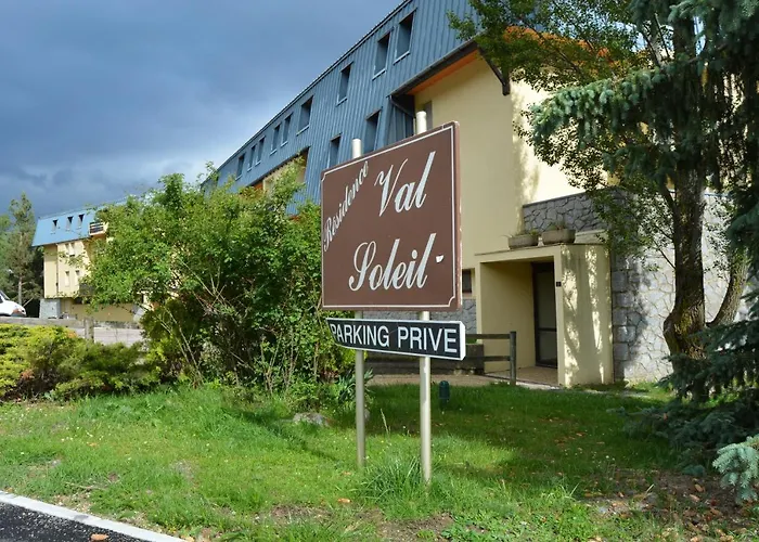 Apartmán Marmotte Font-romeu 4 Personnes Avec Balcon Val Soleil Entierement Renove En Juin 2021 Place De Parking & Wifi Gratuit , Draps & Serviettes De Toilettes Non Inclus, Sabanas Y Toallas No Incluidos *