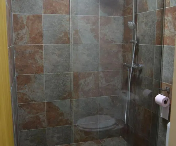 Marmotte Font-romeu 4 Personnes Avec Balcon Val Soleil Entierement Renove En Juin 2021 Place De Parking & Wifi Gratuit , Draps & Serviettes De Toilettes Non Inclus, Sabanas Y Toallas No Incluidos