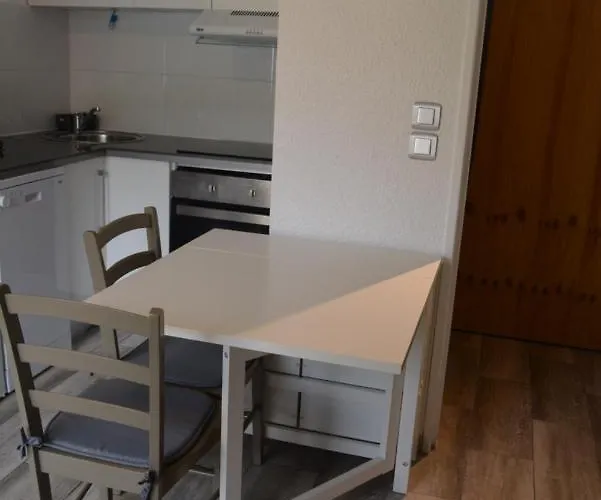 Apartmán Marmotte Font-romeu 4 Personnes Avec Balcon Val Soleil Entierement Renove En Juin 2021 Place De Parking & Wifi Gratuit , Draps & Serviettes De Toilettes Non Inclus, Sabanas Y Toallas No Incluidos