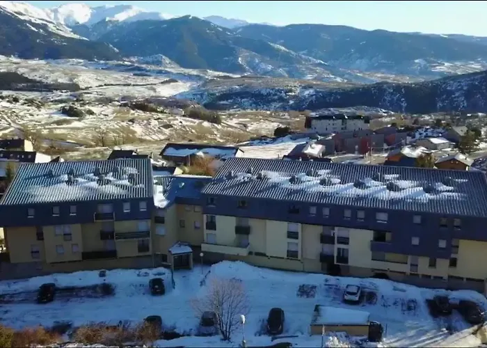 Marmotte Font-romeu 4 Personnes Avec Balcon Val Soleil Entierement Renove En Juin 2021 Place De Parking & Wifi Gratuit , Draps & Serviettes De Toilettes Non Inclus, Sabanas Y Toallas No Incluidos Apartmán Font-Romeu-Odeillo-Via