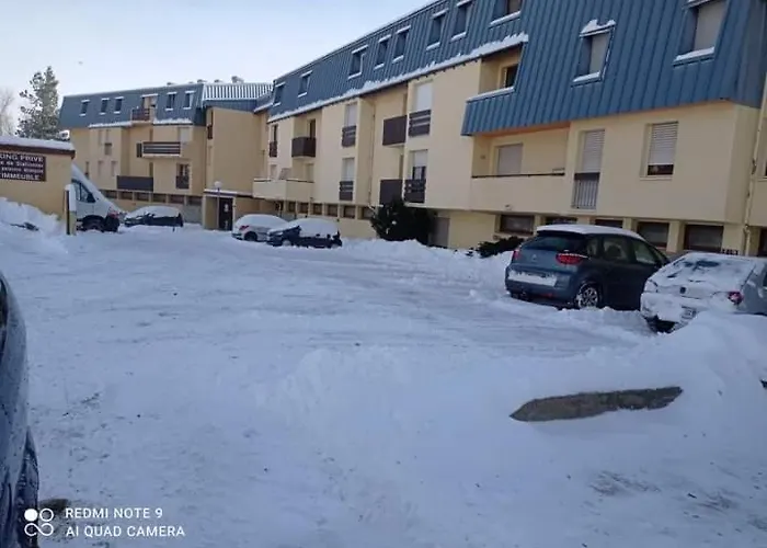 Marmotte Font-romeu 4 Personnes Avec Balcon Val Soleil Entierement Renove En Juin 2021 Place De Parking & Wifi Gratuit , Draps & Serviettes De Toilettes Non Inclus, Sabanas Y Toallas No Incluidos Apartment Font-Romeu-Odeillo-Via