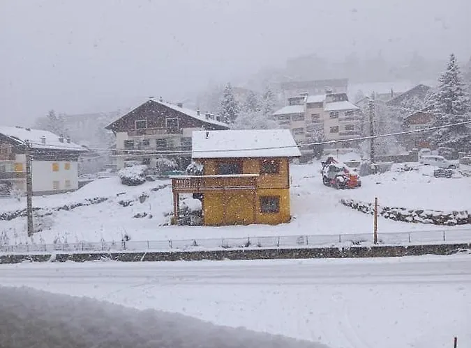 Marmotte Font-romeu 4 Personnes Avec Balcon Val Soleil Entierement Renove En Juin 2021 Place De Parking & Wifi Gratuit , Draps & Serviettes De Toilettes Non Inclus, Sabanas Y Toallas No Incluidos * Font-Romeu-Odeillo-Via