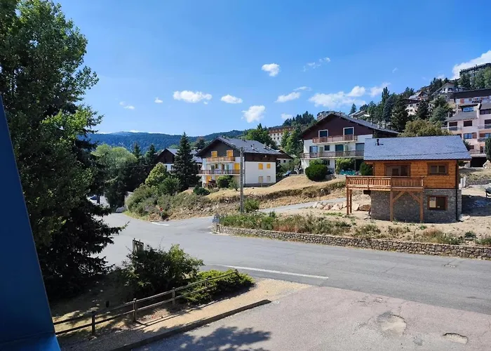 Marmotte Font-romeu 4 Personnes Avec Balcon Val Soleil Entierement Renove En Juin 2021 Place De Parking & Wifi Gratuit , Draps & Serviettes De Toilettes Non Inclus, Sabanas Y Toallas No Incluidos Apartmán